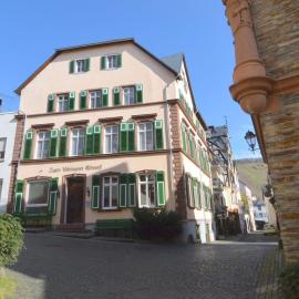 Urzig Heritage Riverside Stay, hotel di Ürzig