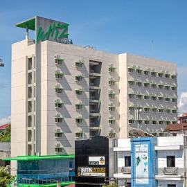 Whiz Prime Hotel Balikpapan, מלון בבאליקפאפאן