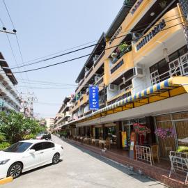 Stefan's Guesthouse, hotel in Jomtien Beach