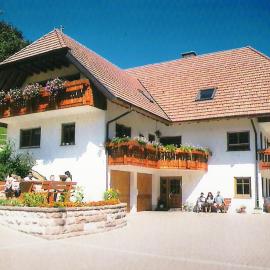 Farmhouse Escape in Hofstetten, hotel di Hofstetten