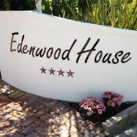 Edenwood House、ジョージのホテル