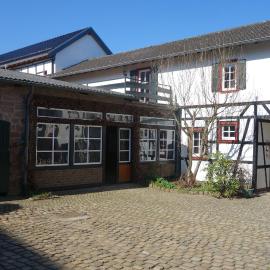 Ferienwohnung Laumen, hotel in Heimbach