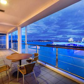 QV Stays Absolute Waterfront Stunner, hotel a Auckland