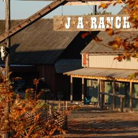 J A Ranch Bed & Breakfast, ξενοδοχείο σε Strömsnäsbruk
