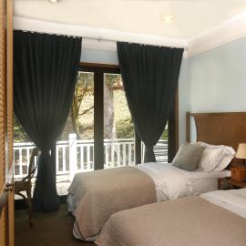 Shell Villa apartel resort, hotel din Koror