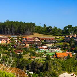 Pousada dos Pinhos – hotel w mieście Pedra Azul