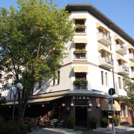 Hotel Diana، فندق في غرادو