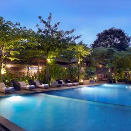 Desa Alamanis Resort Villa, hotel Cirebonban