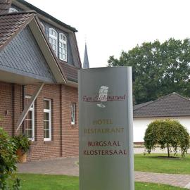 Hotel Restaurant Zum Hollengrund, hotel em Heeslingen
