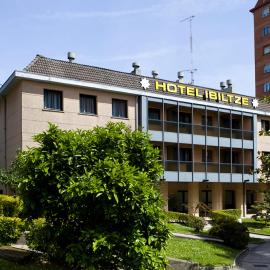Hotel Ibiltze, hotell i Lasarte