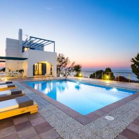 Villa Blanca Collection, Hotel in Kalathas