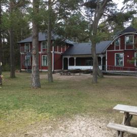 Strandvillan i Åhus, hotel sa Åhus