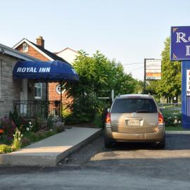 Royal Inn, hotel a Burlington