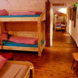 Hostel Weisses Rössl, hôtel à Leutasch