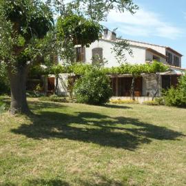 FERME DU MOULIN ROUX- 2 superbes appartements- 2cbres chacun- classé 3 étoiles, climatisés