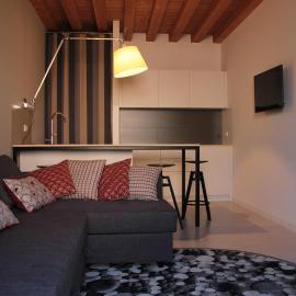 Cinquelune Apartment, готель у місті Rosà