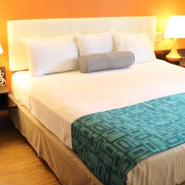 Howard Johnson by Wyndham Lake George, viešbutis mieste Leik Džordžas
