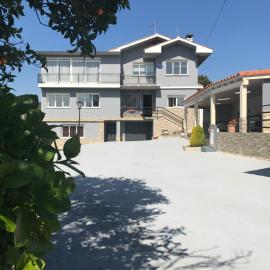 Viesnīca Hotel Sebreñu pilsētā Sebreño
