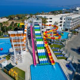 Leonardo Laura Beach & Splash Resort, hotel v destinaci Paphos City