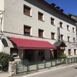 Hostal Fondevila, hotel in Bohí
