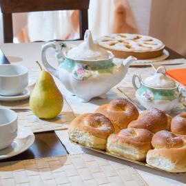 B&B Casa Cavour، فندق في سان بنيديتّو ديل ترونتو