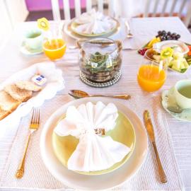 TshiBerry Bed & Breakfast, hótel í Phokeng