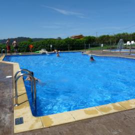 Camping Colombres, hotel v destinácii Colombres