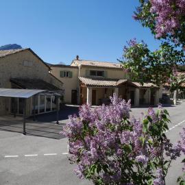 L'Oustaou Castellane โรงแรมในกาสเตลลาน