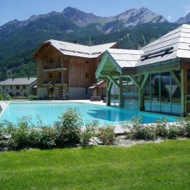 Apartment Chamoissiere, hotel in Le Monêtier-les-Bains