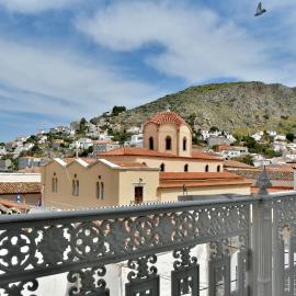 Douskos Guesthouse, hotel em Hydra