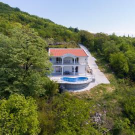 Yokana Villa & Pool