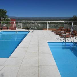 La Villa Inn, hotel in Villa Carlos Paz