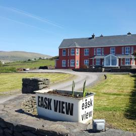 Eask View Dingle - Room Only – hotel w mieście Dingle