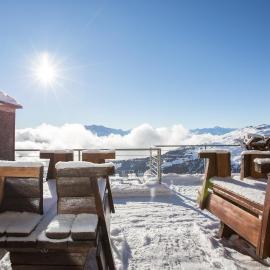 Berghaus Nagens-- Nur mit der Gondelbahn Erreichbar, hotel a Flims