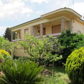 S. Giorgio, hotel a Tinnura