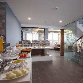 Bonsella Hotel