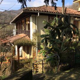Los Pinos de Cardes, hotel a Cardes