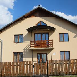 Casa Linistita, hotel v destinácii Chişcău