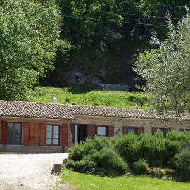 Casa Sorgente, viešbutis mieste Montefjaskonė