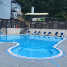 Hotel Scaranò, hotel em Levico Terme