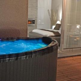 Carcassonne में, होटल LOFT SPA - Côté château.