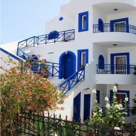 Psaras Apartments, hotel sa Stalís