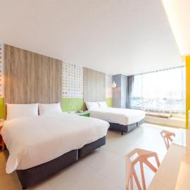 P&E Hotel