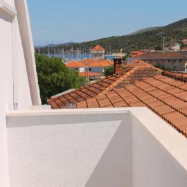 Apartments Yerkovic، فندق في مارينا
