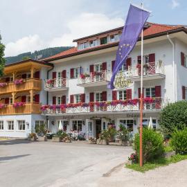 Hotel Gasthof Weiherbad, מלון בוילאבאסה