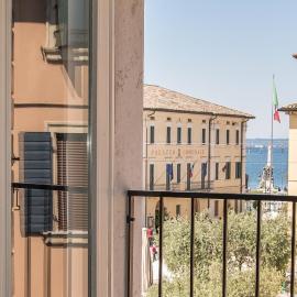IN PIAZZA appartamento con vista
