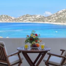 Aspes Village, hotel Ejáliban