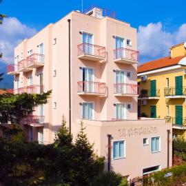 Residence Il Monello: Loano'da bir otel