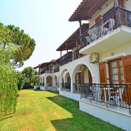Viesnīca Athina apartments pilsētā Argasi