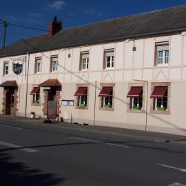le lichou, hotel in Vallon-en-Sully